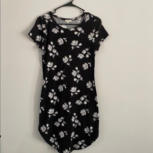 Black Floral Dress (M)